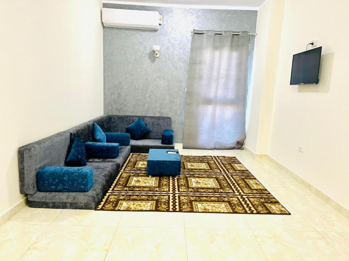 Dolphin Hotel Kuszeir Kültér fotó