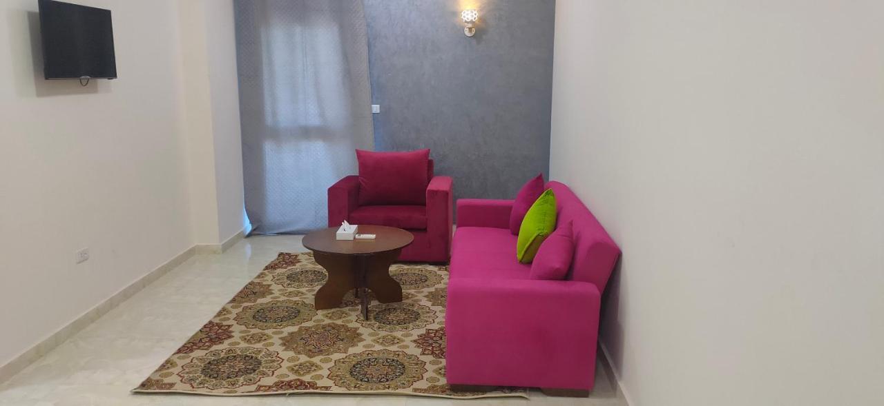 Dolphin Hotel Kuszeir Kültér fotó